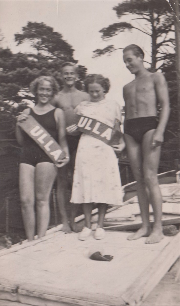 Kes�nviettoa Suursaarella 1930-luku. Kuva: tuntematon. Annu Eskon kuvakansiot.